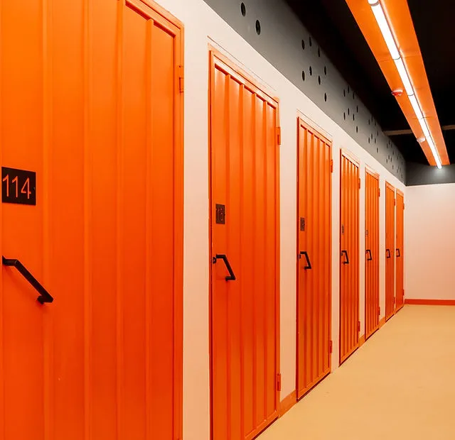 Fazla stok alımı ve depo boşaltma